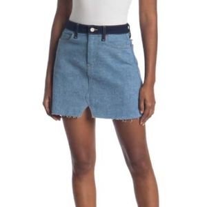 🆕 ETICA Lucky Raw Hem Denim Skirt button fly, size 12